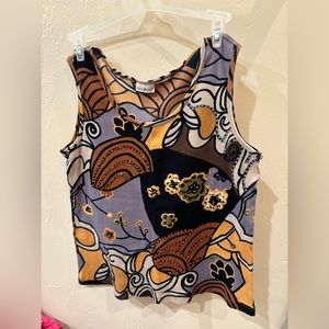 White Stag woman’s sleeveless top L